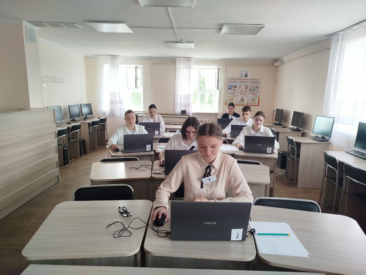 С 23 июня по 27 июня 2025 года на базе ГБПОУ РК «ФТСКС» проводился демонстрационный экзамен 